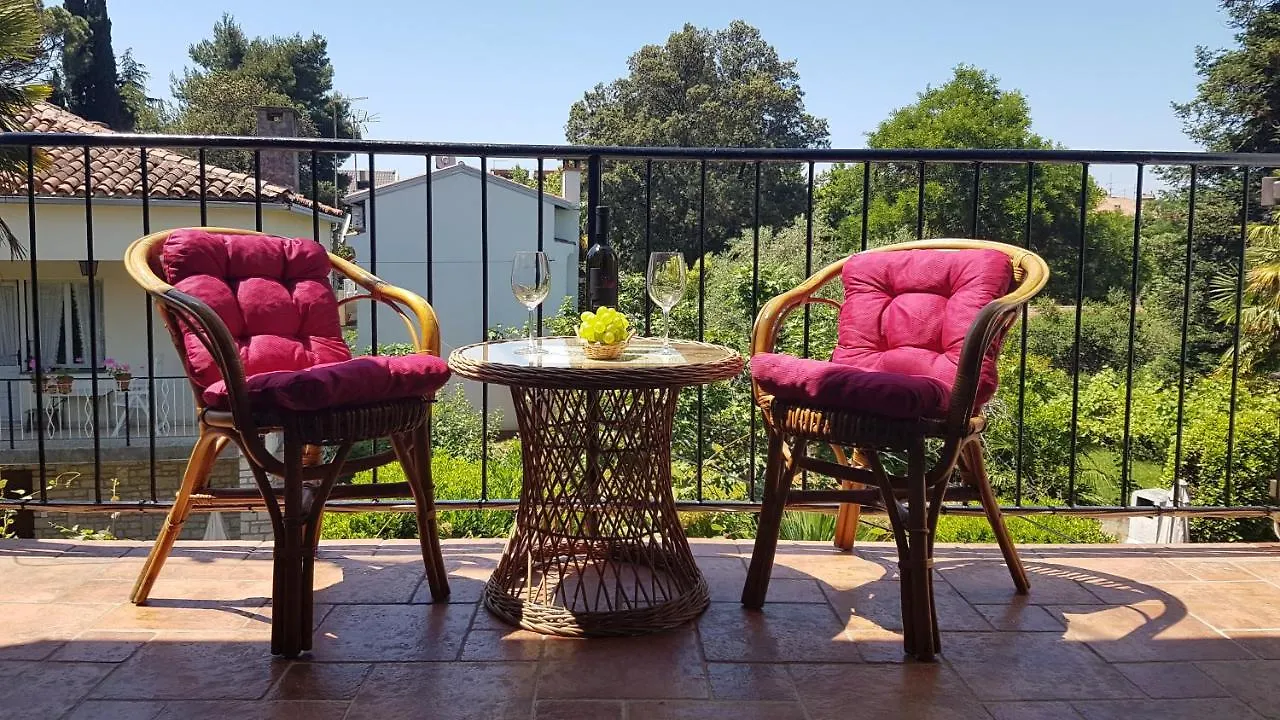 Apartmani Esmeralda Rovinj Croatia