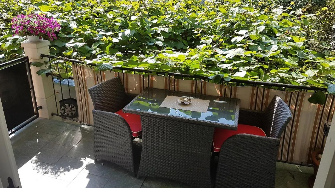 Apartmani Esmeralda Rovinj 0*,